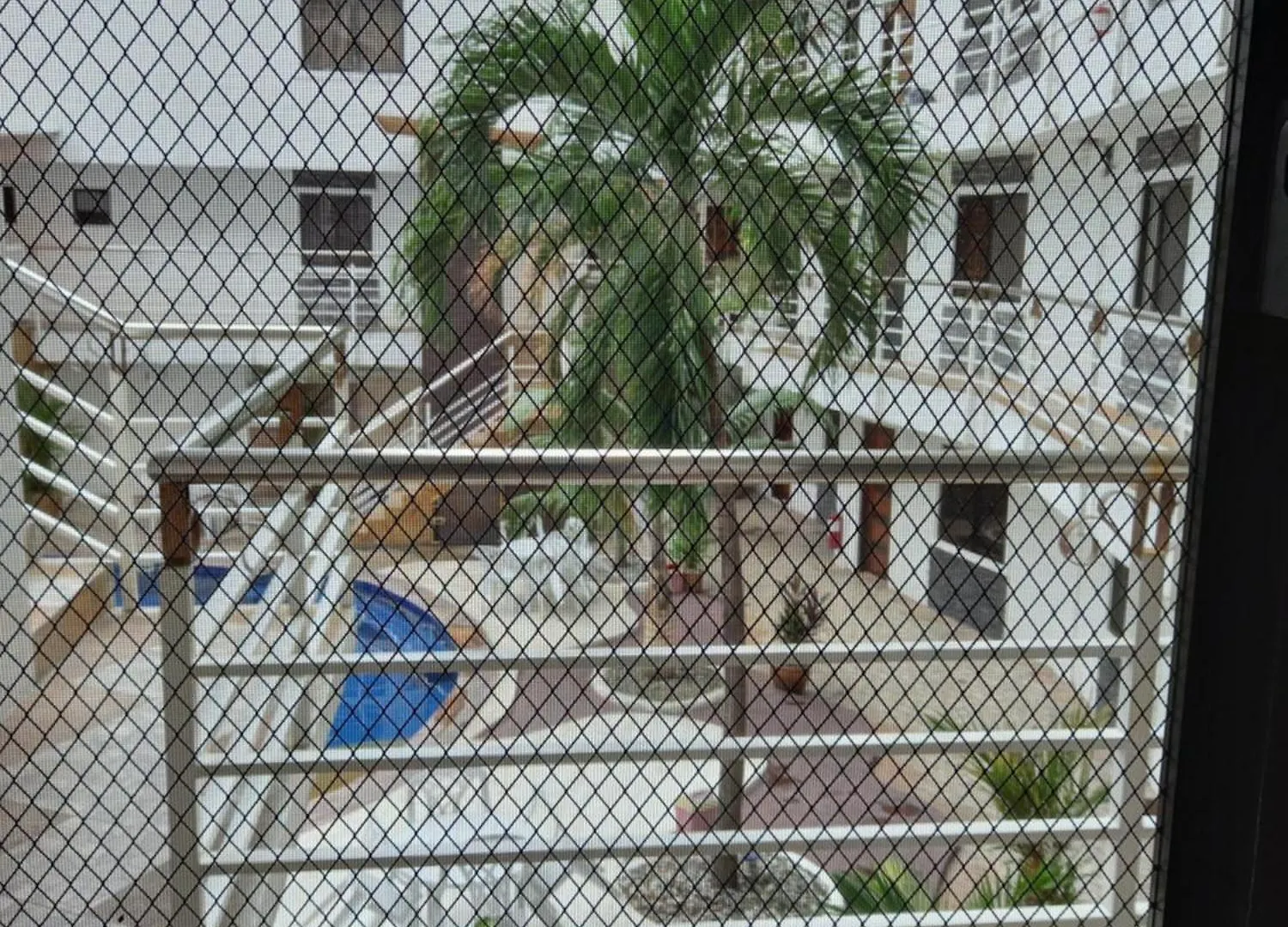 Apartment Kandi B12, Poolside, Free Netflix, 250 Mbps, 55