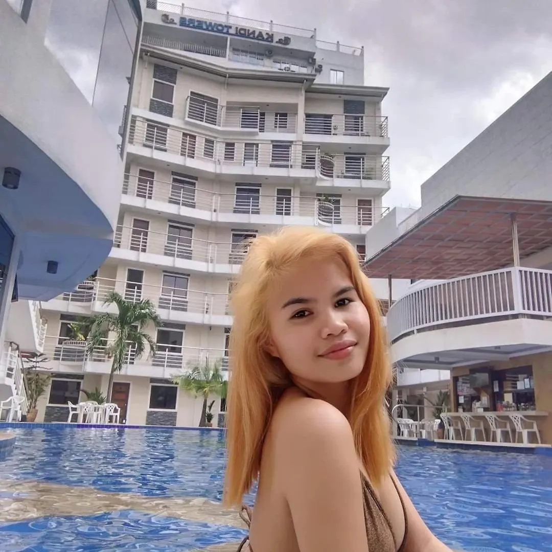 Apartment Kandi B12, Poolside, Free Netflix, 250 Mbps, 55